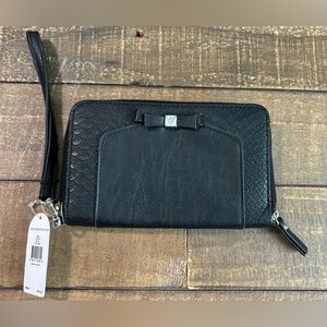 Jessica Simpson Tara zip around wallet, black, NWT
